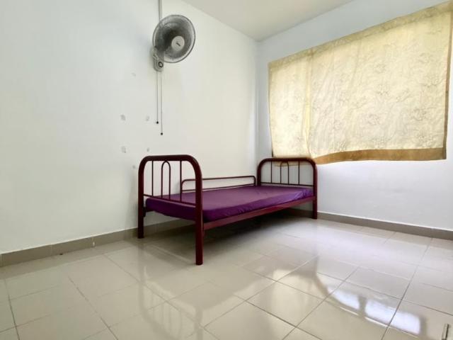 Room for rent in Petaling, Damansara Damai