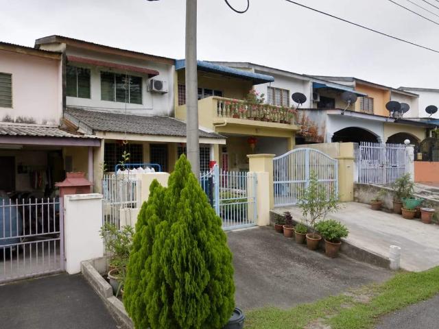 Room for rent in Petaling, Subang Jaya