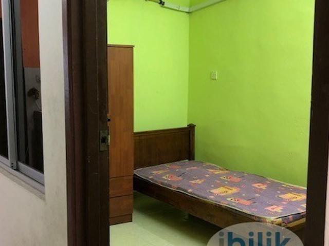 Room for rent in Country Heights Damansara, Kuala Lumpur