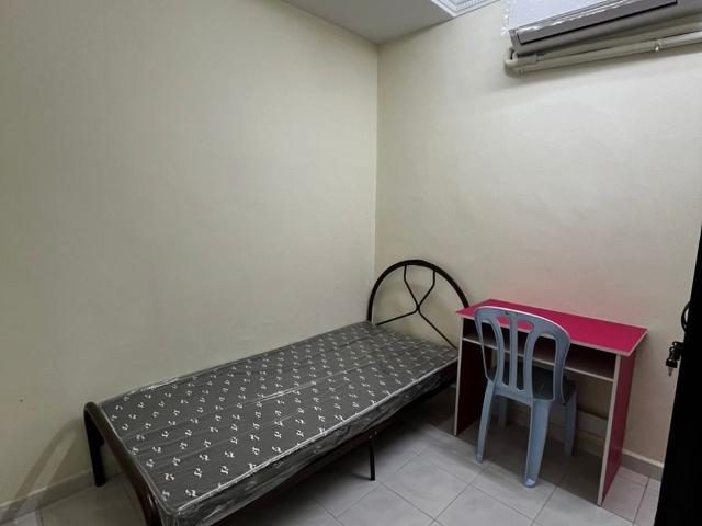 Room for rent in Country Heights Damansara, Kuala Lumpur