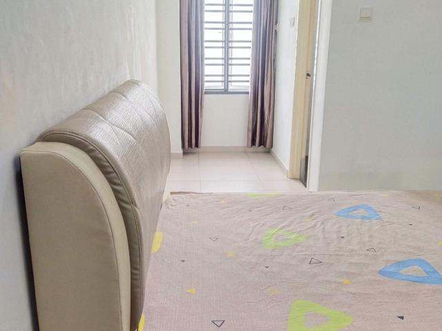 Room for rent in Ulu Tiram, Johor