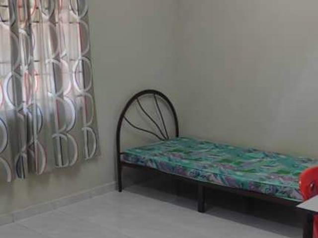 Room for rent in Malaka
