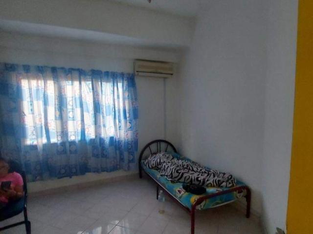 Room for rent in Seri Kembangan, Majlis Bandaraya Subang Jaya