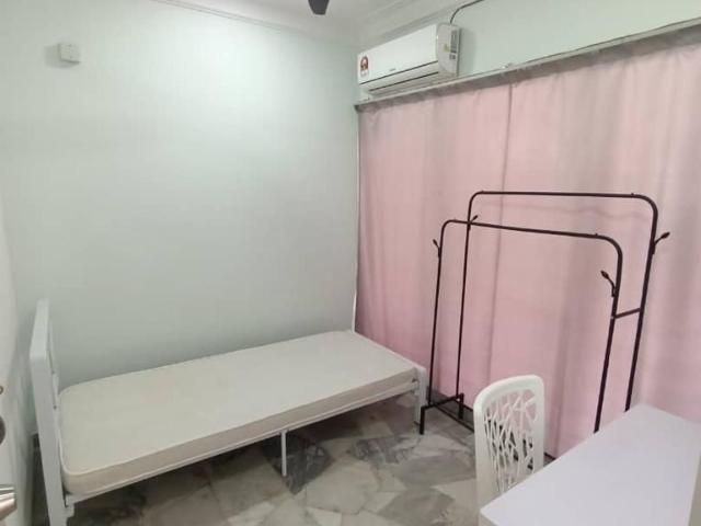 Room for rent in Petaling, Subang Jaya