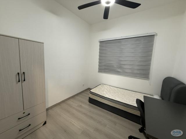 Room for rent in Country Heights Damansara, Kuala Lumpur