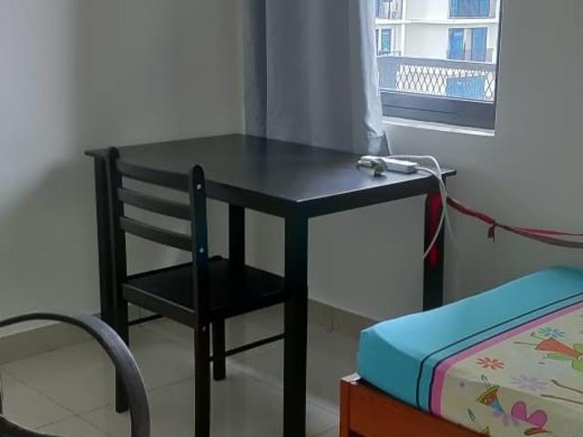 Room for rent in Petaling, Alam Impian
