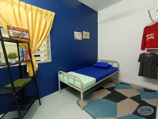 Room for rent in Petaling, Damansara Damai