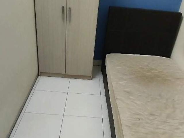 Room for rent in Petaling, Alam Impian