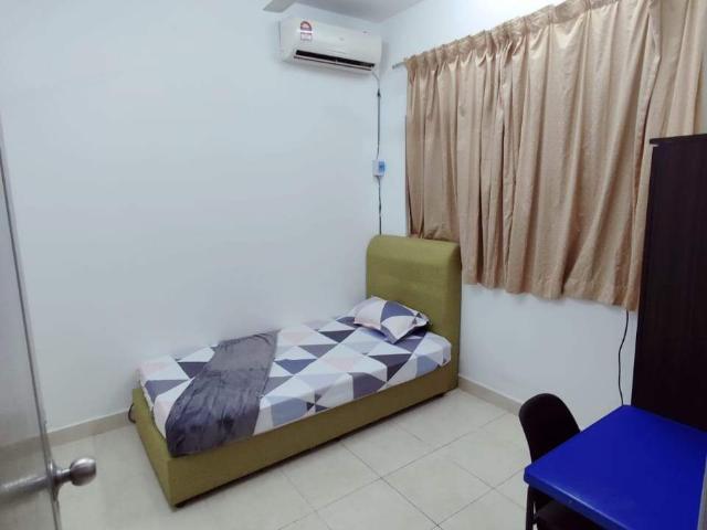 Room for rent in Petaling, Damansara Damai