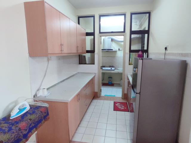 Room for rent in Petaling, Damansara Damai