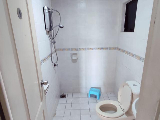 Room for rent in Petaling, Damansara Damai