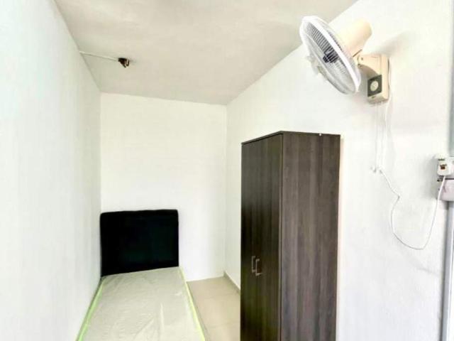 Room for rent in Petaling, Damansara Damai