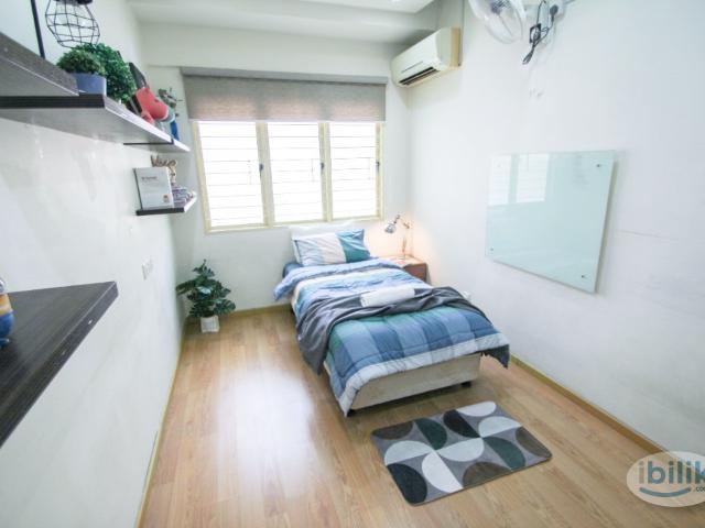 Room for rent in Petaling, Subang Jaya