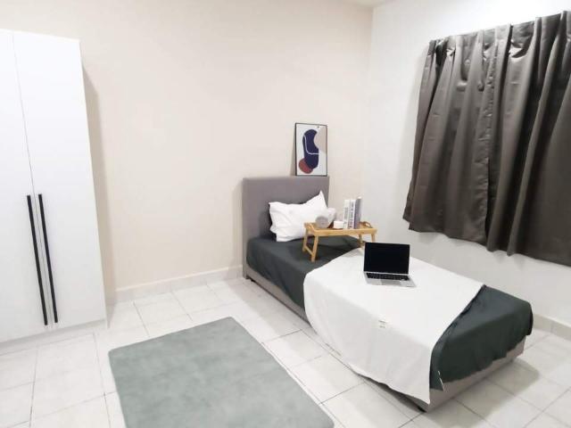 Room for rent in PJU 5, Petaling Jaya