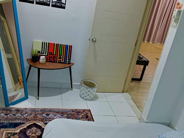 Room for rent in Petaling, Alam Impian