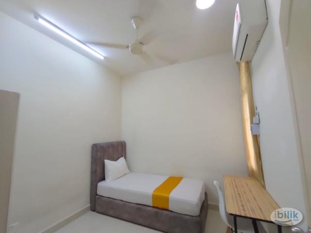 Room for rent in Petaling, Damansara Damai