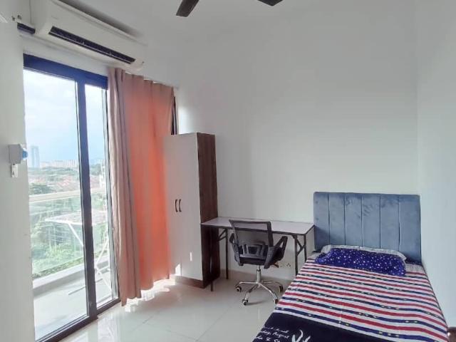 Room for rent in Petaling, Damansara Damai