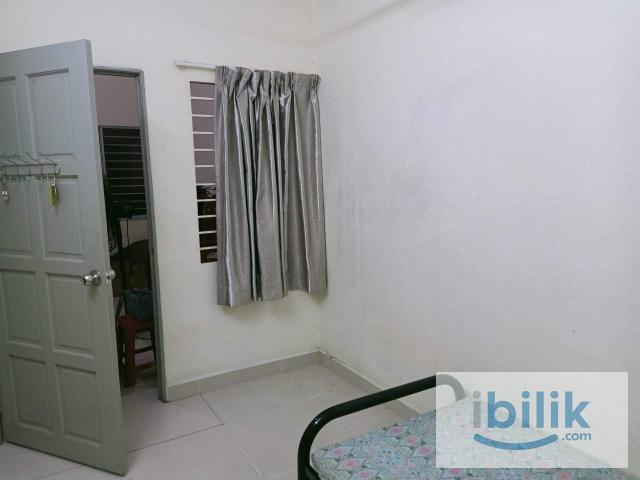 Room for rent in Petaling, Damansara Damai
