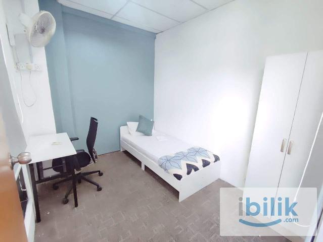 Room for rent in Petaling, Damansara Damai