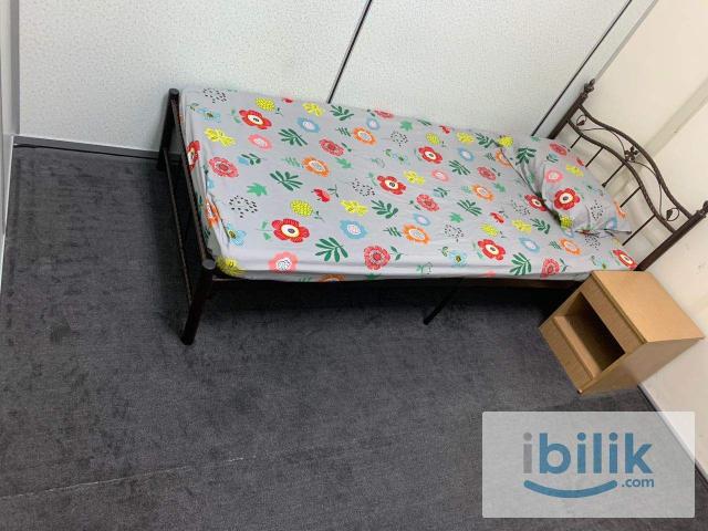 Room for rent in Malaka