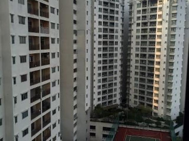 Room for rent in Petaling, Damansara Damai