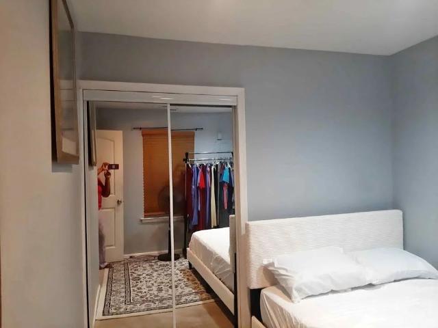 Quarto alugar em Bairro 25 de Abril, Oeiras