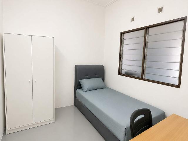 Room for rent in Wellesley, Penang