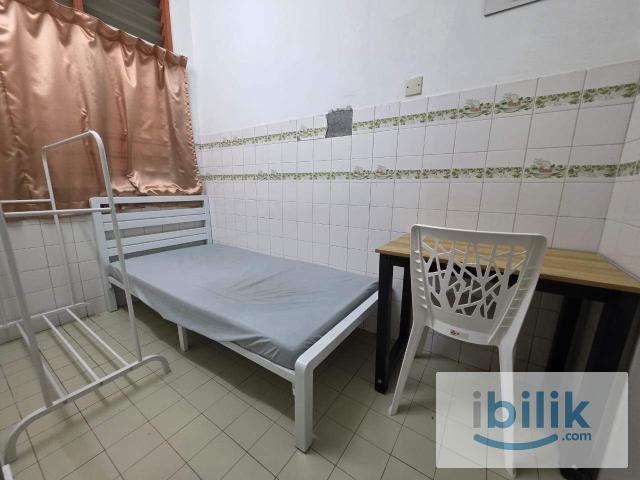 Room for rent in Petaling, Damansara Damai