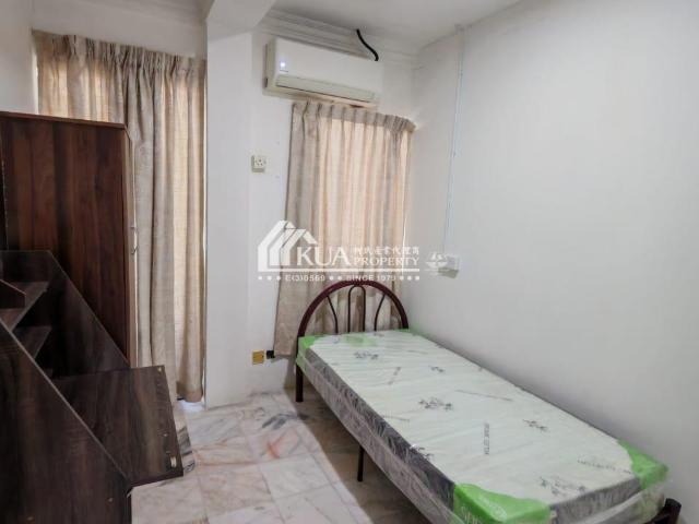 Room for rent in Kuching