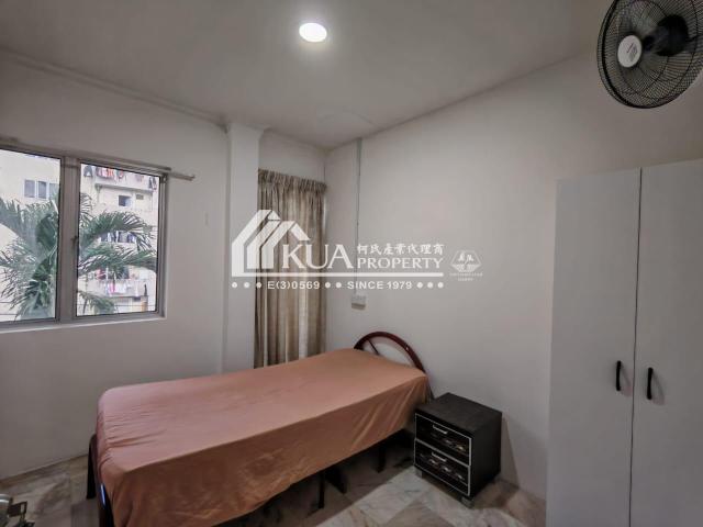Room for rent in Kuching