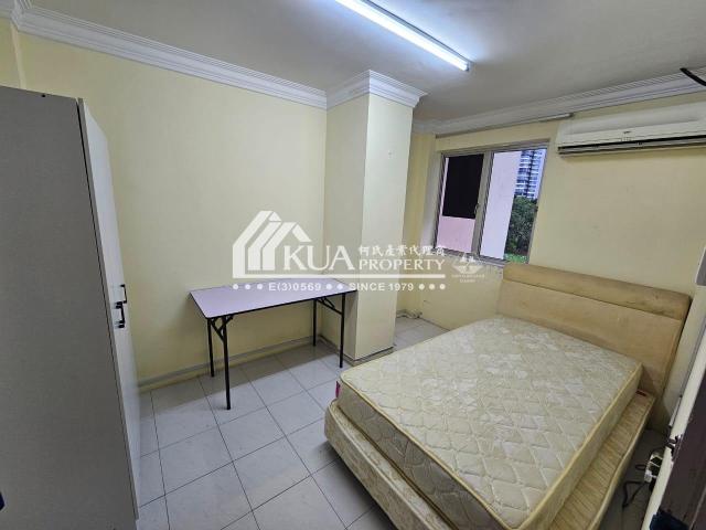 Room for rent in Kuching