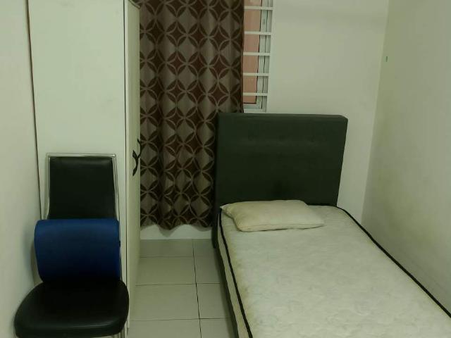 Room for rent in Taman Setapak Indah, Kuala Lumpur