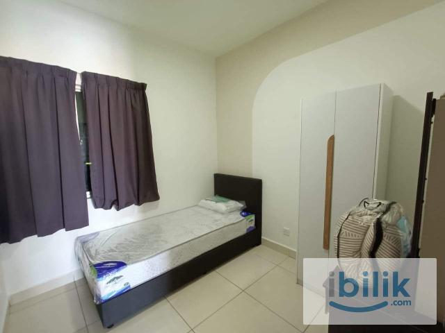 Room for rent in Taman Pagar Ruyong, Kuala Lumpur