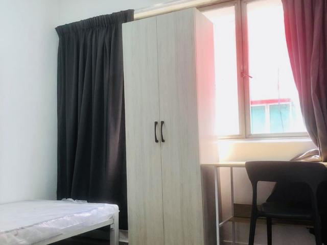 Room for rent in PJU 6, Petaling Jaya