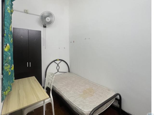 Room for rent in Petaling, Damansara Damai
