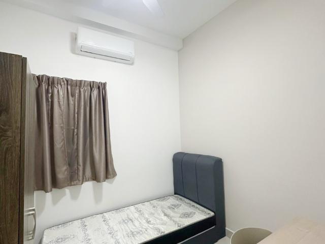 Room for rent in Petaling, Damansara Damai