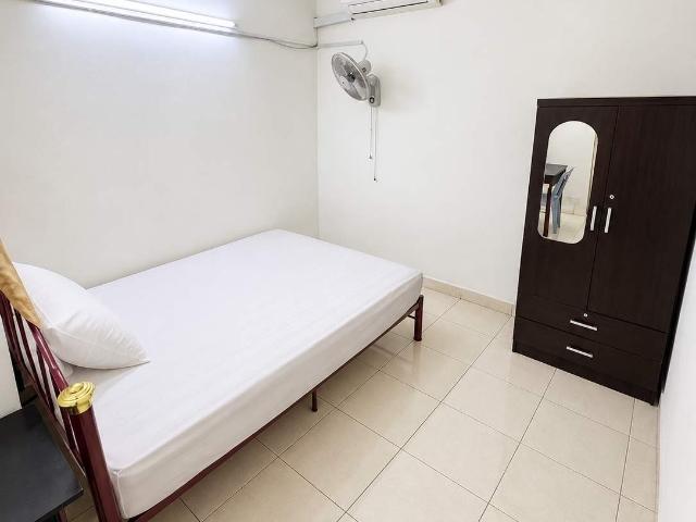 Room for rent in PJU 6, Petaling Jaya