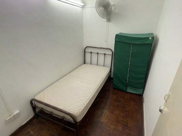 Room for rent in Petaling, Damansara Damai