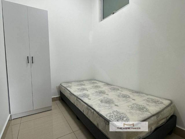 Room for rent in Austin Heights, Tebrau