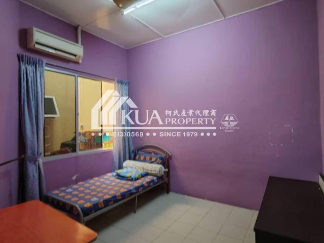 Room for rent in Kuching
