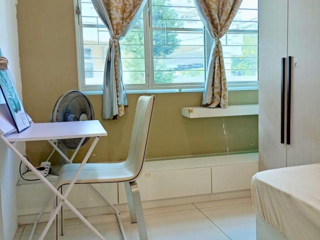 Room for rent in Wellesley, Penang