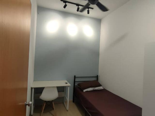 Room for rent in Petaling, Damansara Damai
