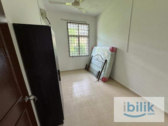 Room for rent in Malaka