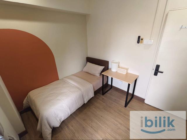 Room for rent in Petaling, Damansara Damai