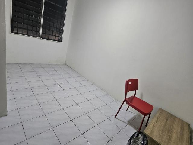 Room for rent in Wellesley, Penang
