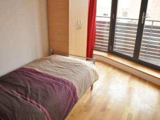 Room for rent in Limehouse, Greater London