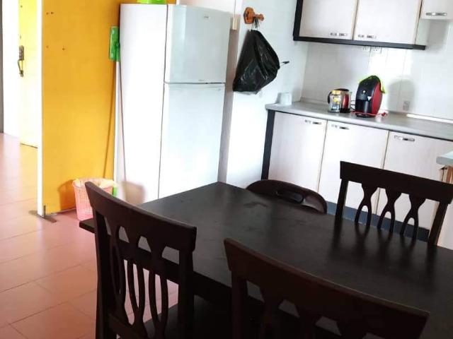 Room for rent in Mukim 13, Georgetown