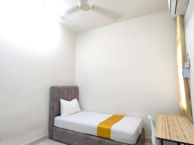 Room for rent in Petaling, Damansara Damai