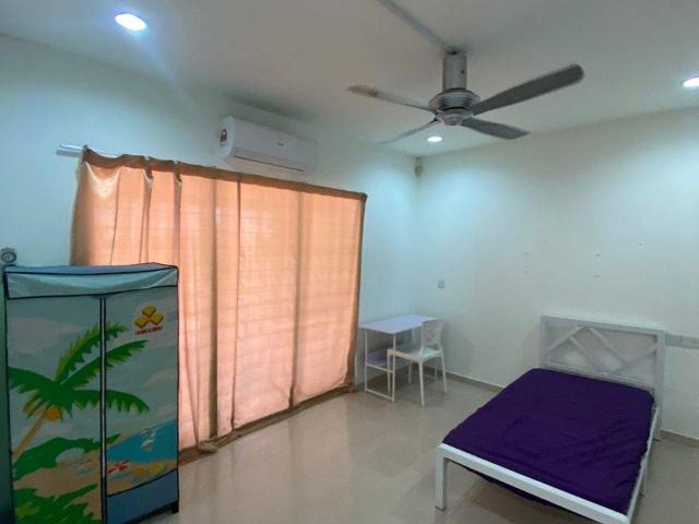 Room for rent in Petaling, Damansara Damai