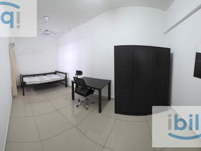 Room for rent in Petaling, Damansara Damai